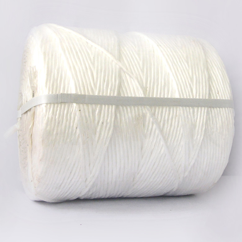 廠家直銷蒙力型秸稈圓捆機(jī) 打捆機(jī) 大方捆6道繩小麥玉米秸稈稻草繩泉翔繩