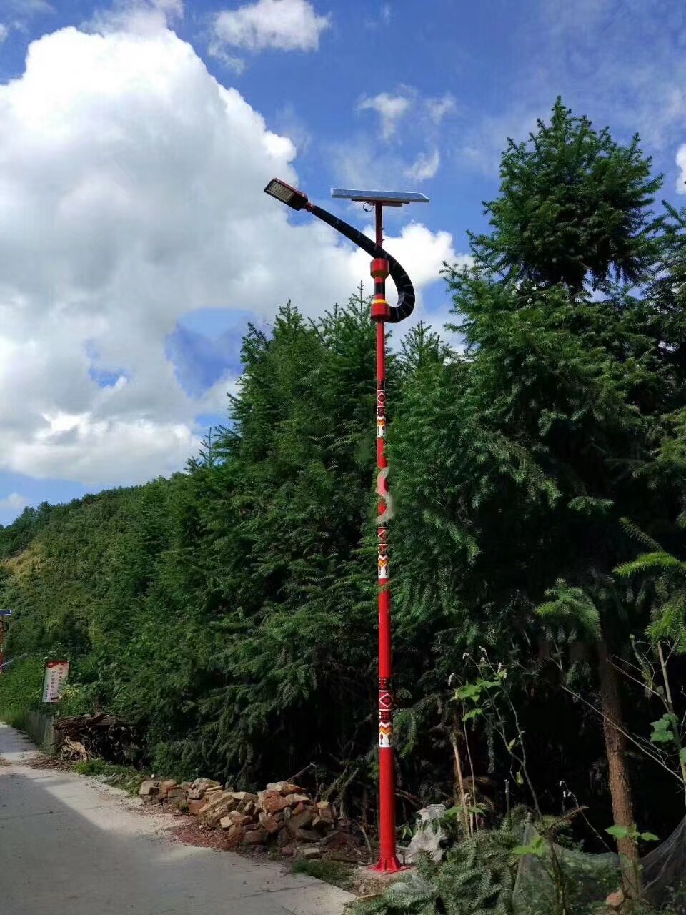 LED太陽(yáng)能道路照明燈
