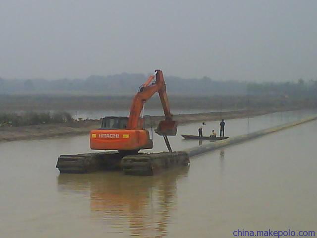 供應(yīng)甘肅省蘭州水上挖掘機租賃蘭州水上挖掘機