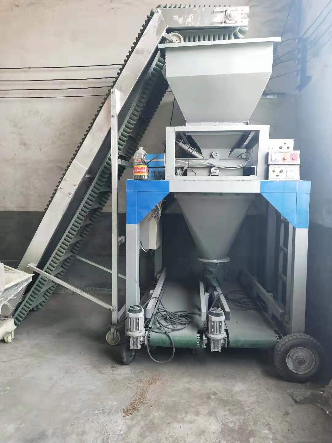 糧食定量包裝秤/灌包機(jī)