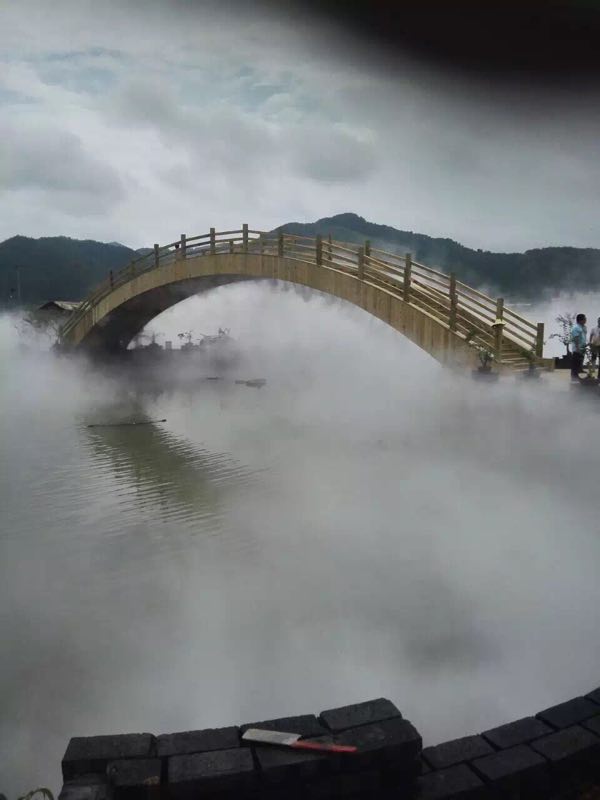 霧化降溫公園美景造霧設備優(yōu)惠促銷