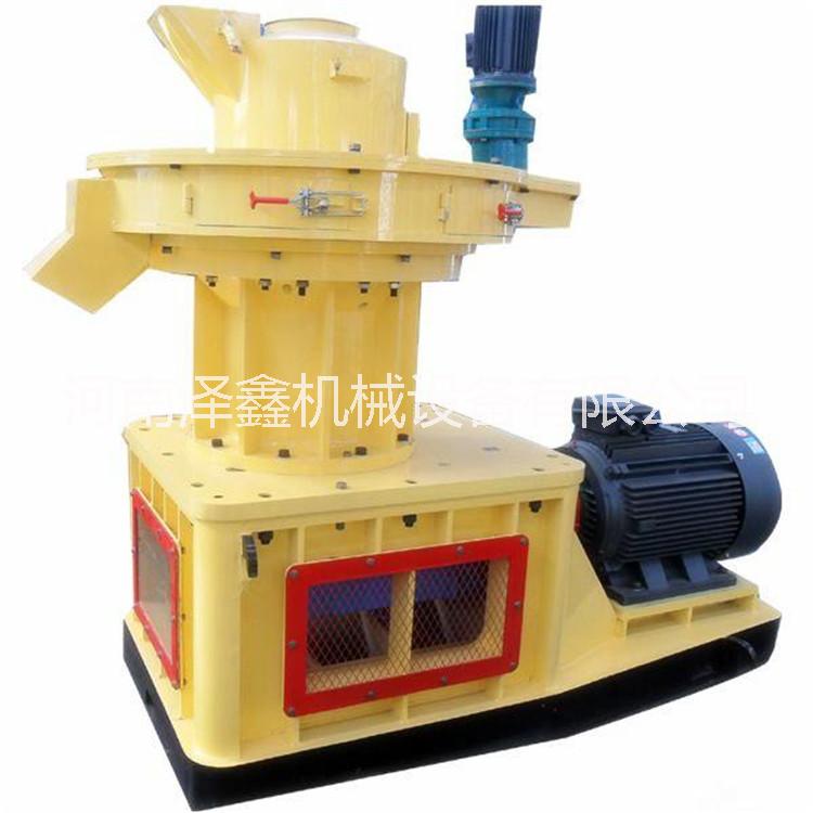 生物質(zhì)顆粒機(jī) 秸稈顆粒機(jī) 家用小型顆粒飼料機(jī) 燃料顆粒機(jī)