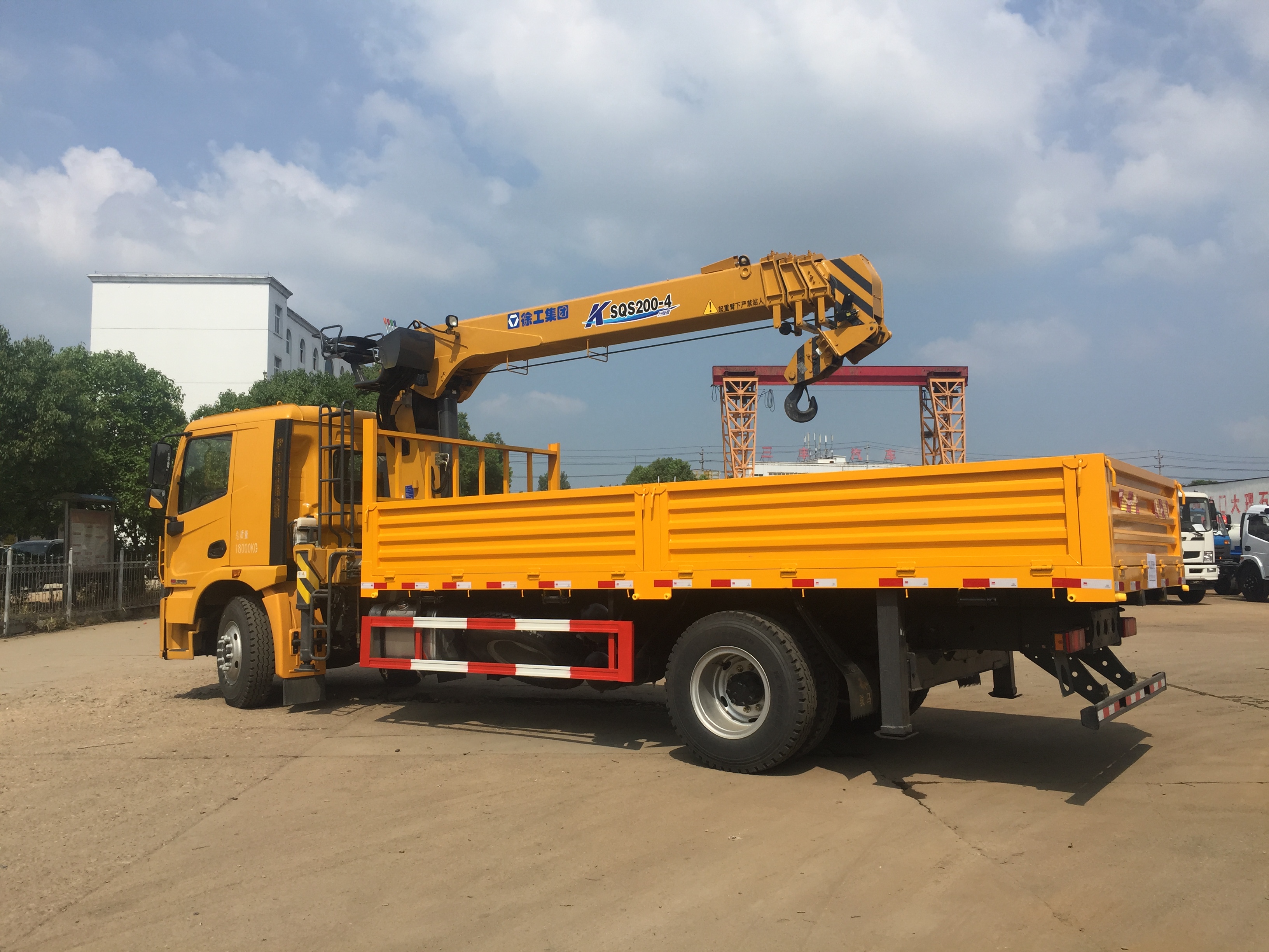 湖北徐工漢風8噸一體化隨車吊廠家哪家好？