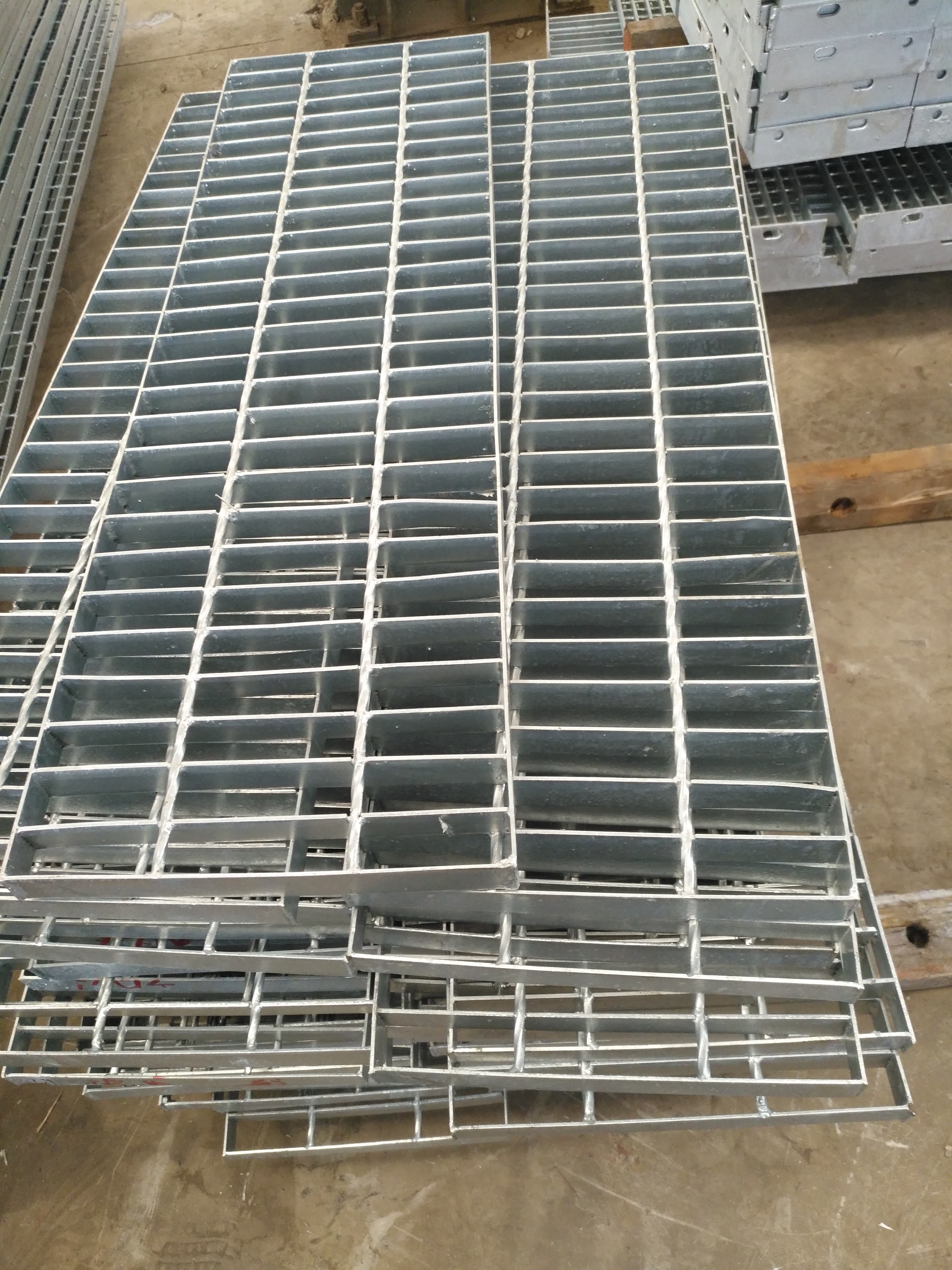 G305/30/50鋼格板 鋼格板溝蓋價格廠家