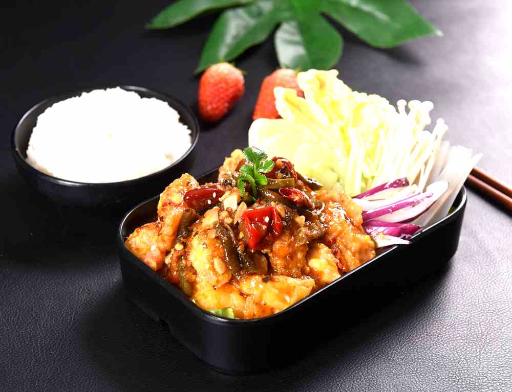 喵來了烤魚餐廳加盟流程