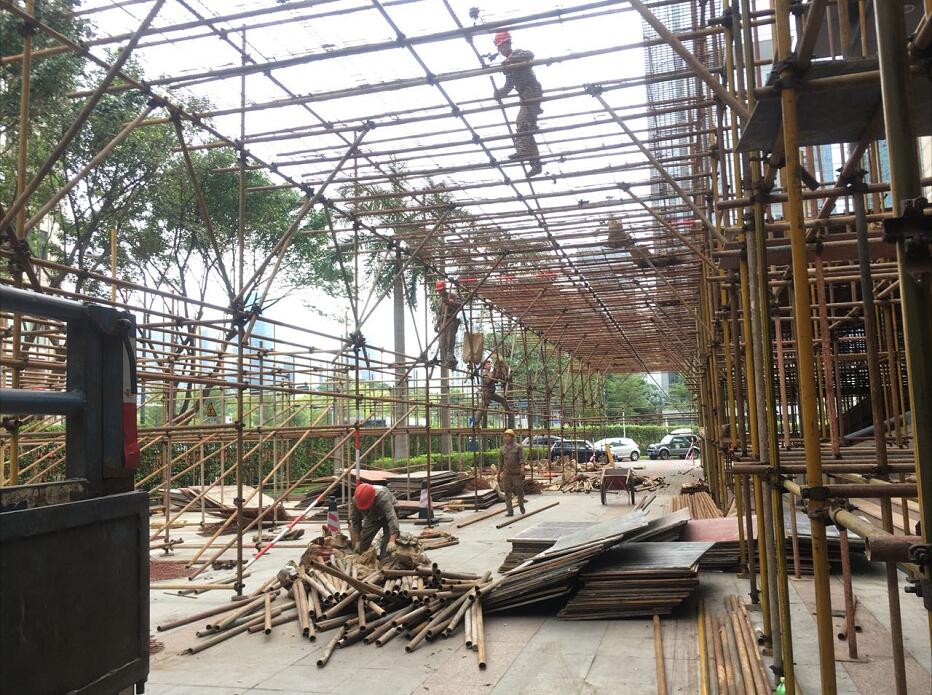 我們是專業(yè)承包 鋼管架搭建  搭建一條龍服務(wù)的   鋼管架搭建