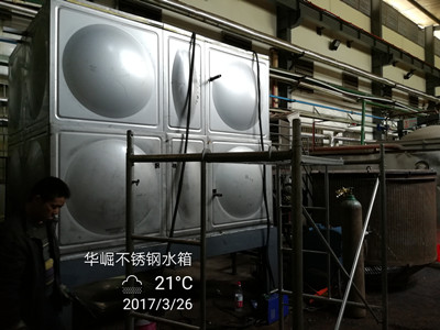 供應(yīng)湖南長沙不銹鋼保溫水箱 聚氨酯保溫水箱 華崛不銹鋼水箱廠