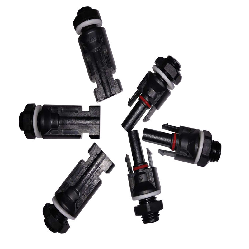 PV端子并網(wǎng)逆變器離網(wǎng)逆變器分布式系統(tǒng)中電池板間的連接