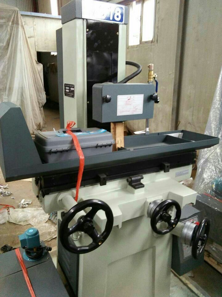 M618磨床M618臥軸矩臺(tái)平面磨床廠家-直銷  M618平面磨床 M618臥軸平面磨床 M618精密平面磨床