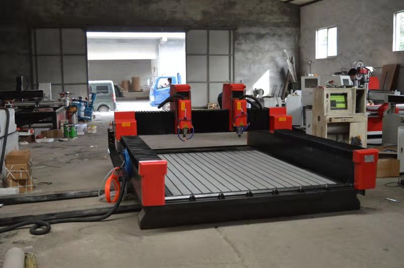 河北大理石墓碑雕刻機(jī)重型石材機(jī)