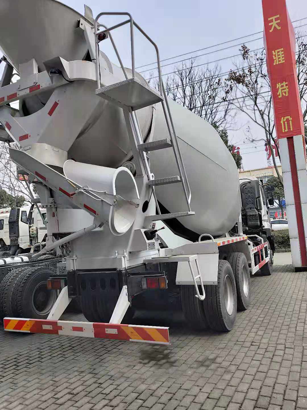 庫存12方五十鈴攪拌車*處理