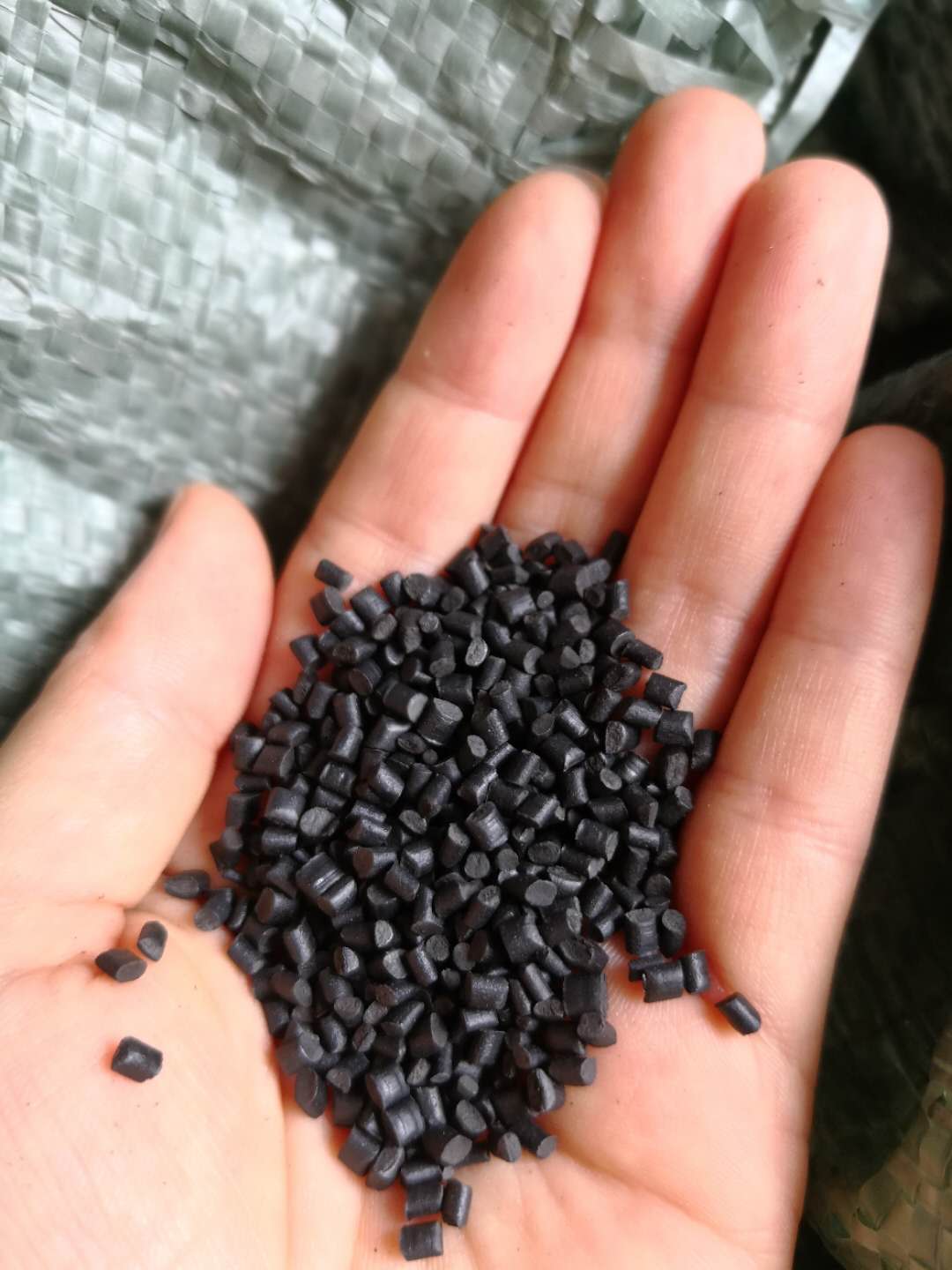 PP噸袋黑色料 過濾網(wǎng)雙層40目