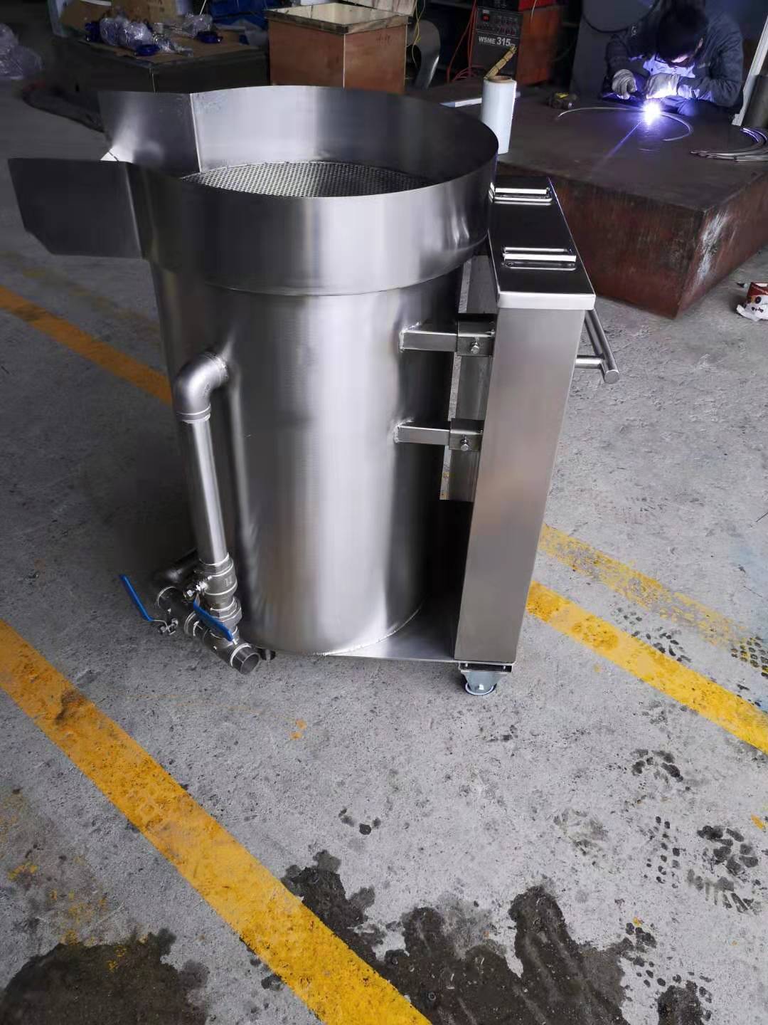 環(huán)保油水分離器