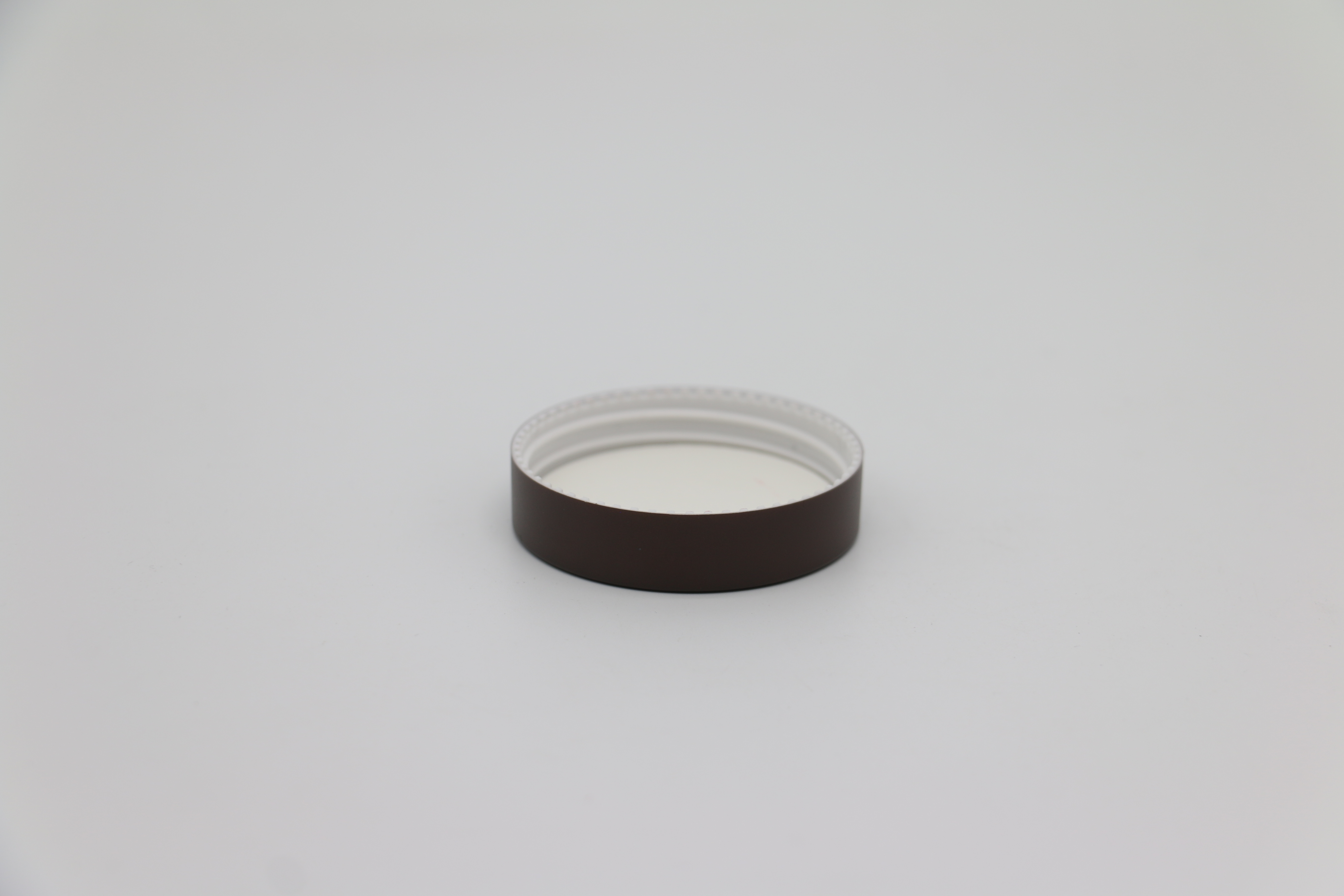 浙江香水瓶蓋定制-生產(chǎn)-批發(fā)-哪家好【江陰福華日化包裝有限公司】