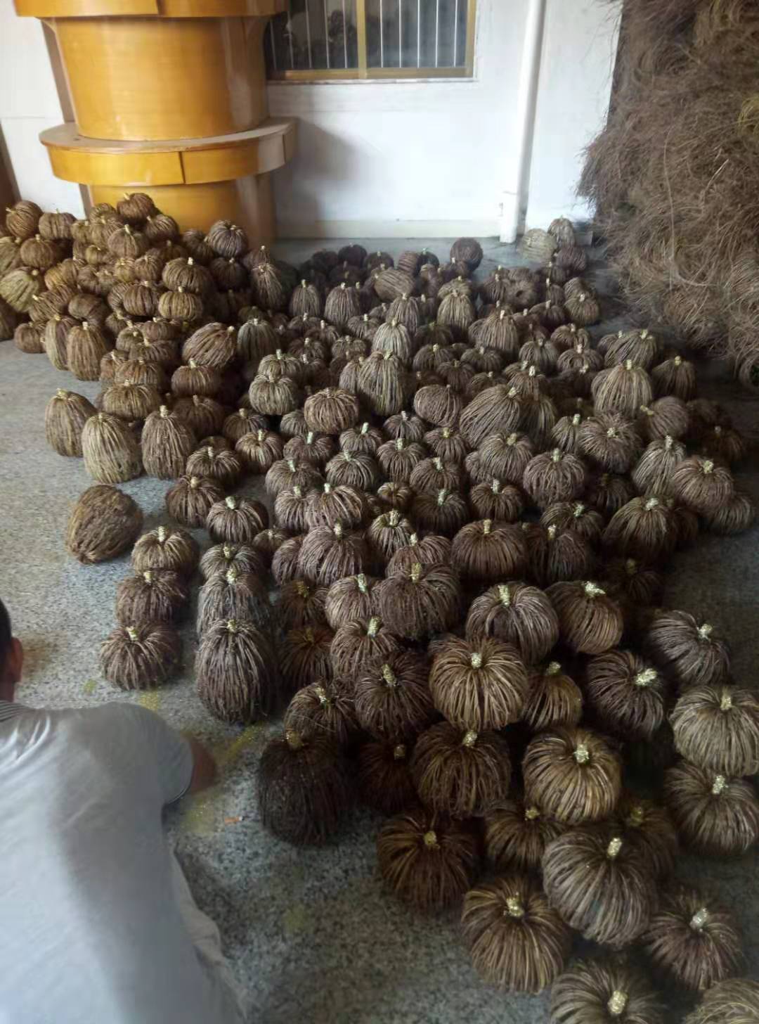 廣西藤編籃子批發(fā)  廣西手工藤編籃子價(jià)格
