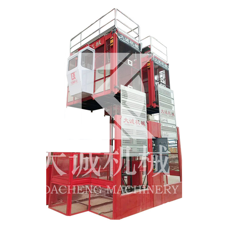 施工電梯升降機(jī) 河南新鄉(xiāng)升降機(jī)安全門定制 SC200/200施工電梯井防護(hù)