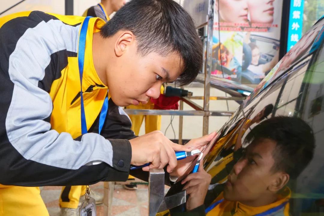 學(xué)汽車美容有前途嗎？學(xué)汽車美容創(chuàng)業(yè)僅需4個月