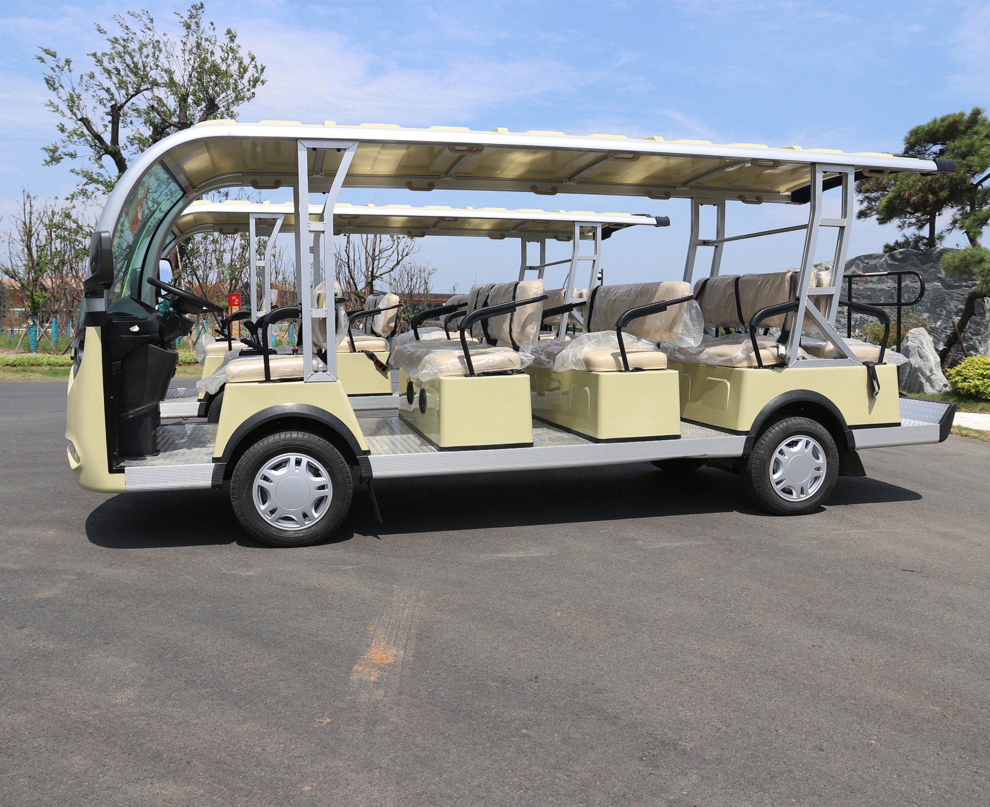 南京銷售電動(dòng)觀光車、游覽電動(dòng)車綠通廠家直銷