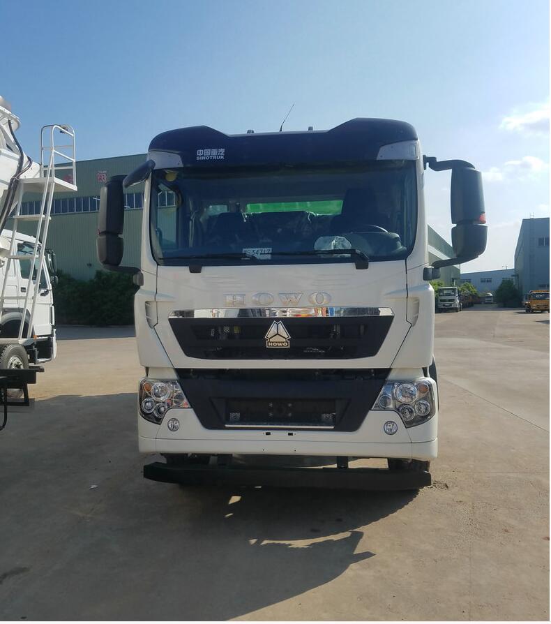 華一專汽混凝土攪拌車輕量化攪拌車