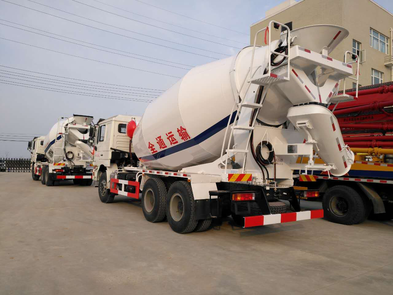 江蘇直銷全國各省市重汽豪沃12方