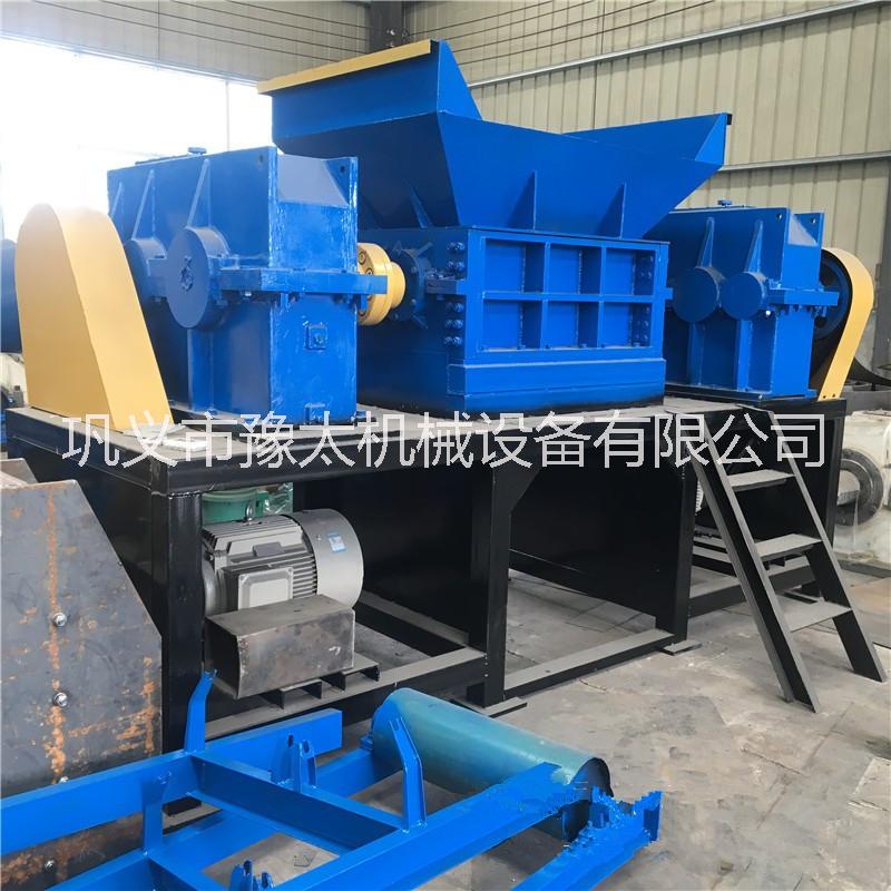廢舊鋼筋撕碎機(jī) 加厚強(qiáng)力金屬撕碎機(jī) 雙軸塑料管材金屬撕碎機(jī)