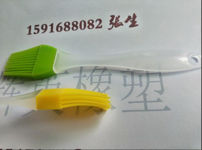 本廠加工制作各種大中小硅膠刷硅膠烘培刷子|硅膠廚具刷子|FDA硅膠刷子|歡迎定制生產(chǎn)  硅膠刷子|硅膠燒烤刷|硅膠毛刷|