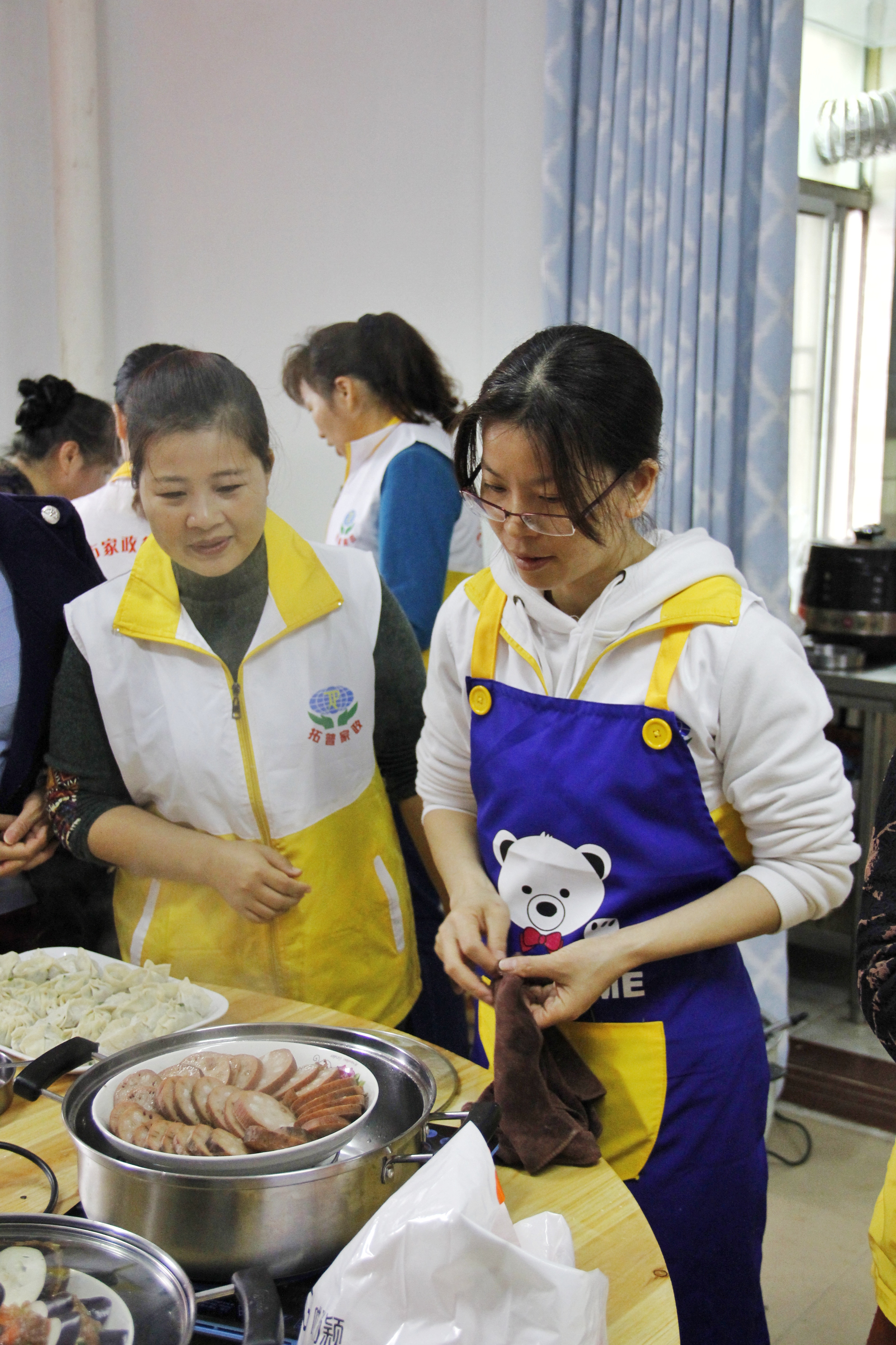 惠州拓普家政 專業(yè)家政 保姆服務(wù) 惠州家政