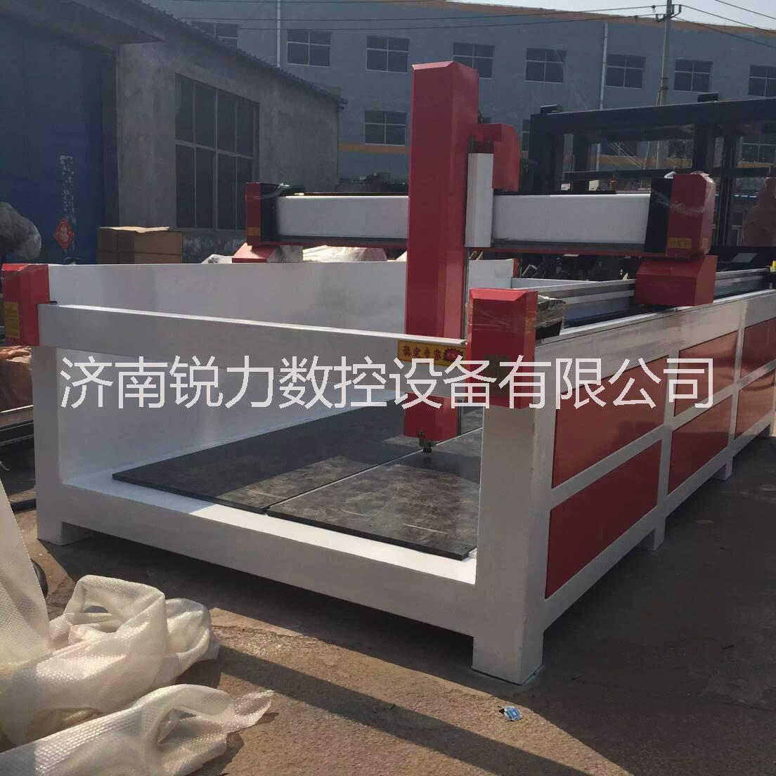 航暢-保利龍雕刻機(jī) 廠家定制