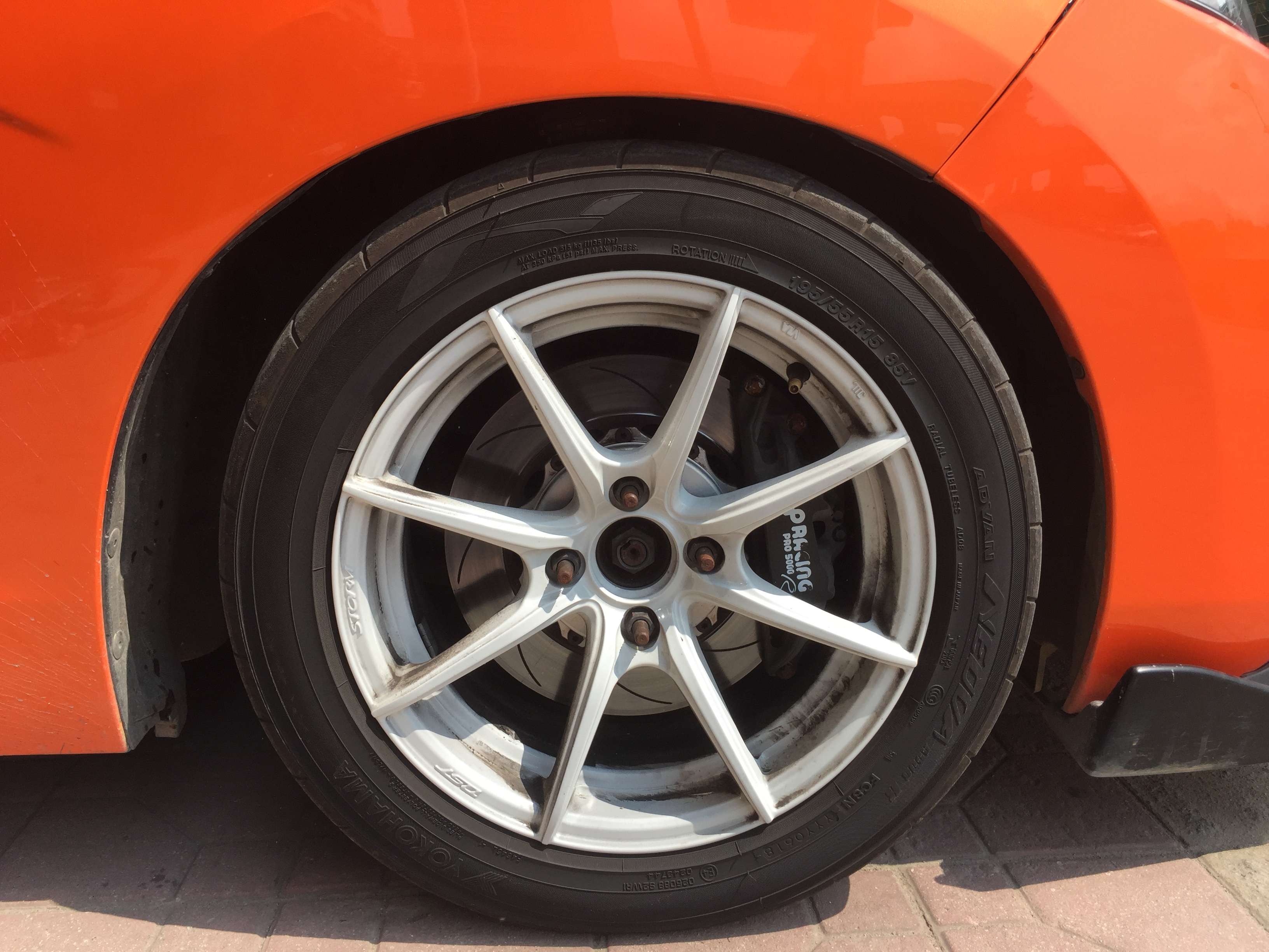 車(chē)精靈改裝飛度GK5升級(jí)AP9444小四Brembo鮑魚(yú)AMG剎車(chē)改裝批發(fā)升級(jí) AP剎車(chē)Brembo鮑魚(yú)剎車(chē)