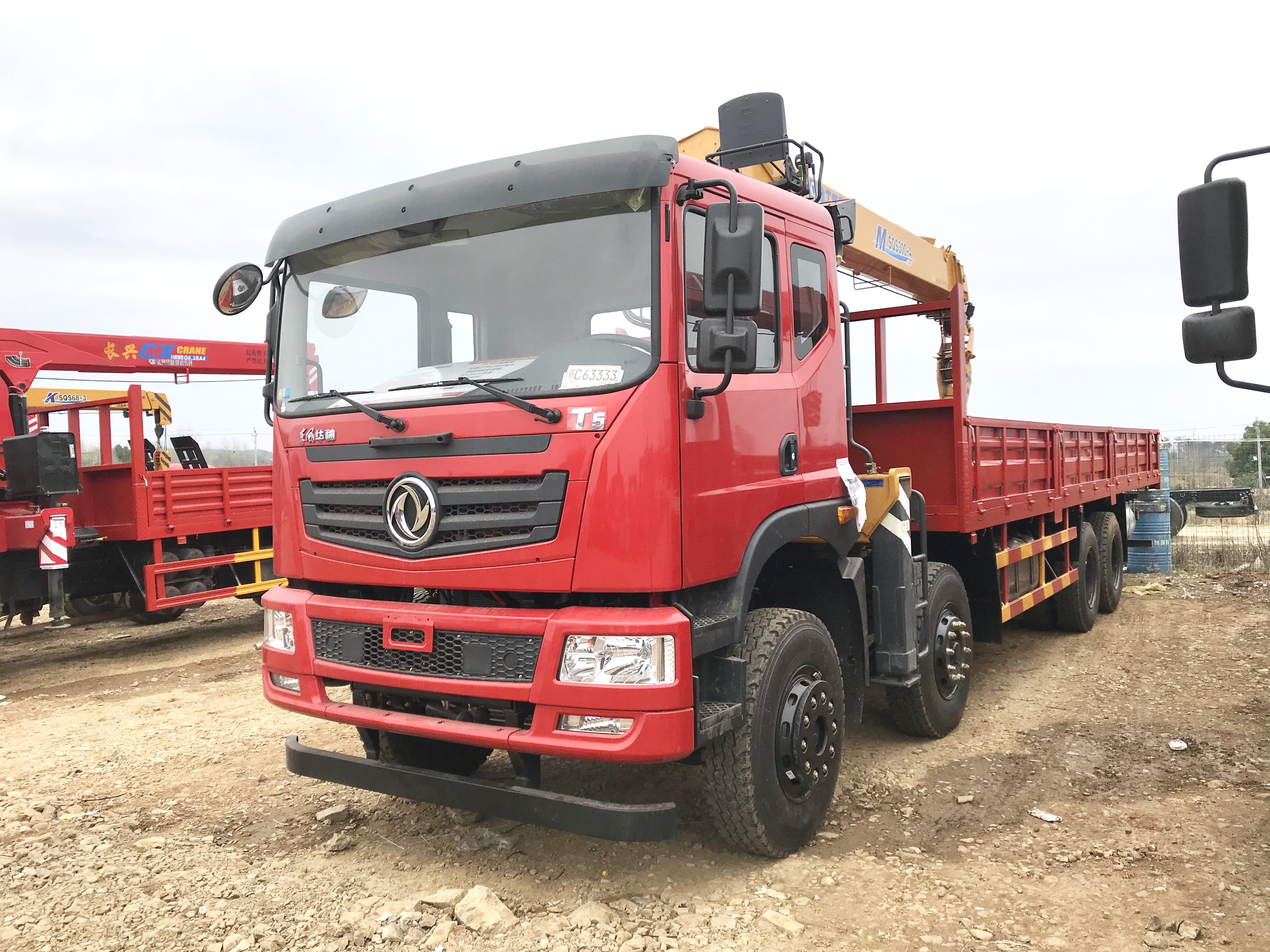 東風(fēng)*后八隨車吊，徐工12噸雙聯(lián)泵，廠家價(jià)格，分期付款 東風(fēng)底盤，徐工12噸隨車吊