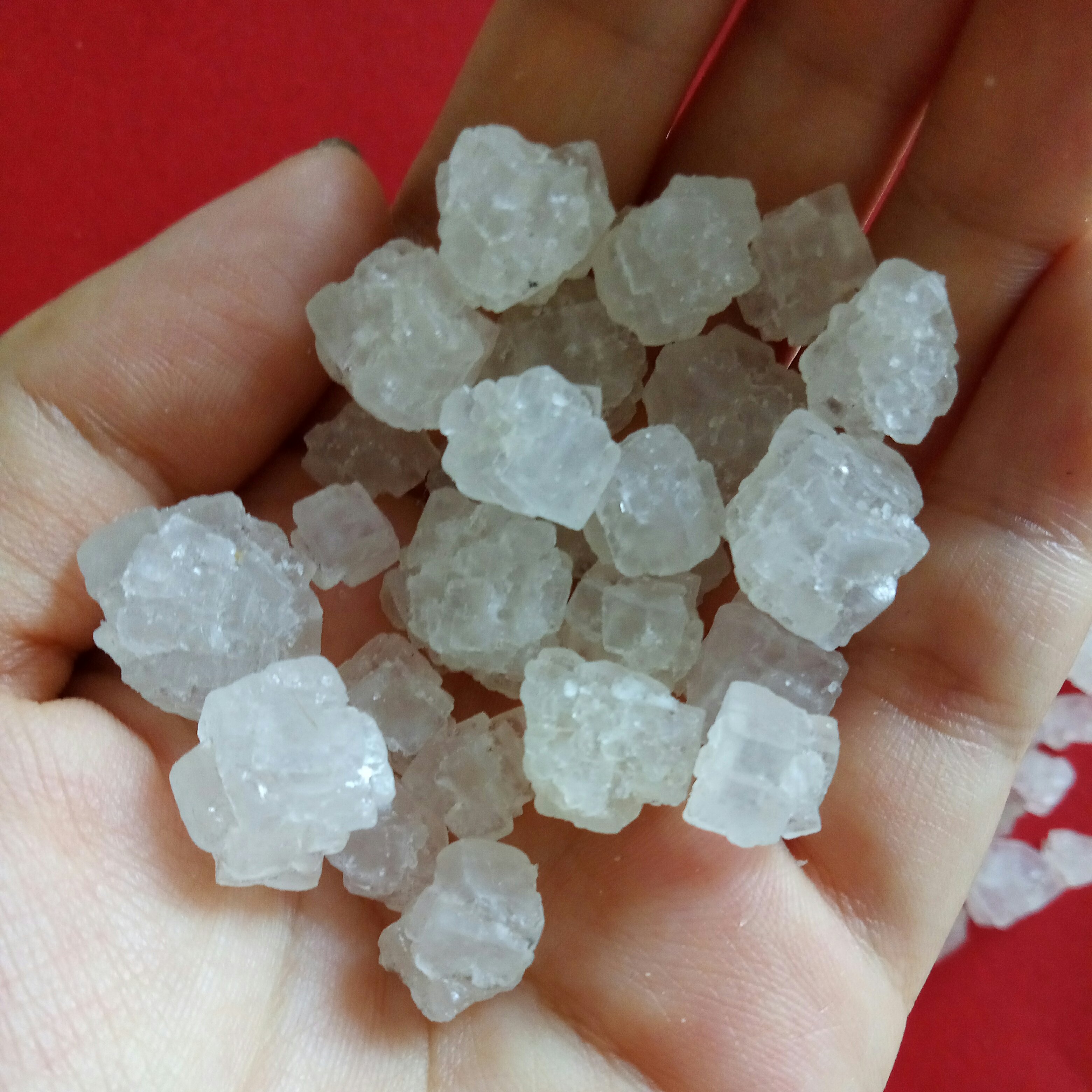 工業(yè)級(jí)工業(yè)鹽 日曬原鹽熱敷用大顆 大顆粒鹽