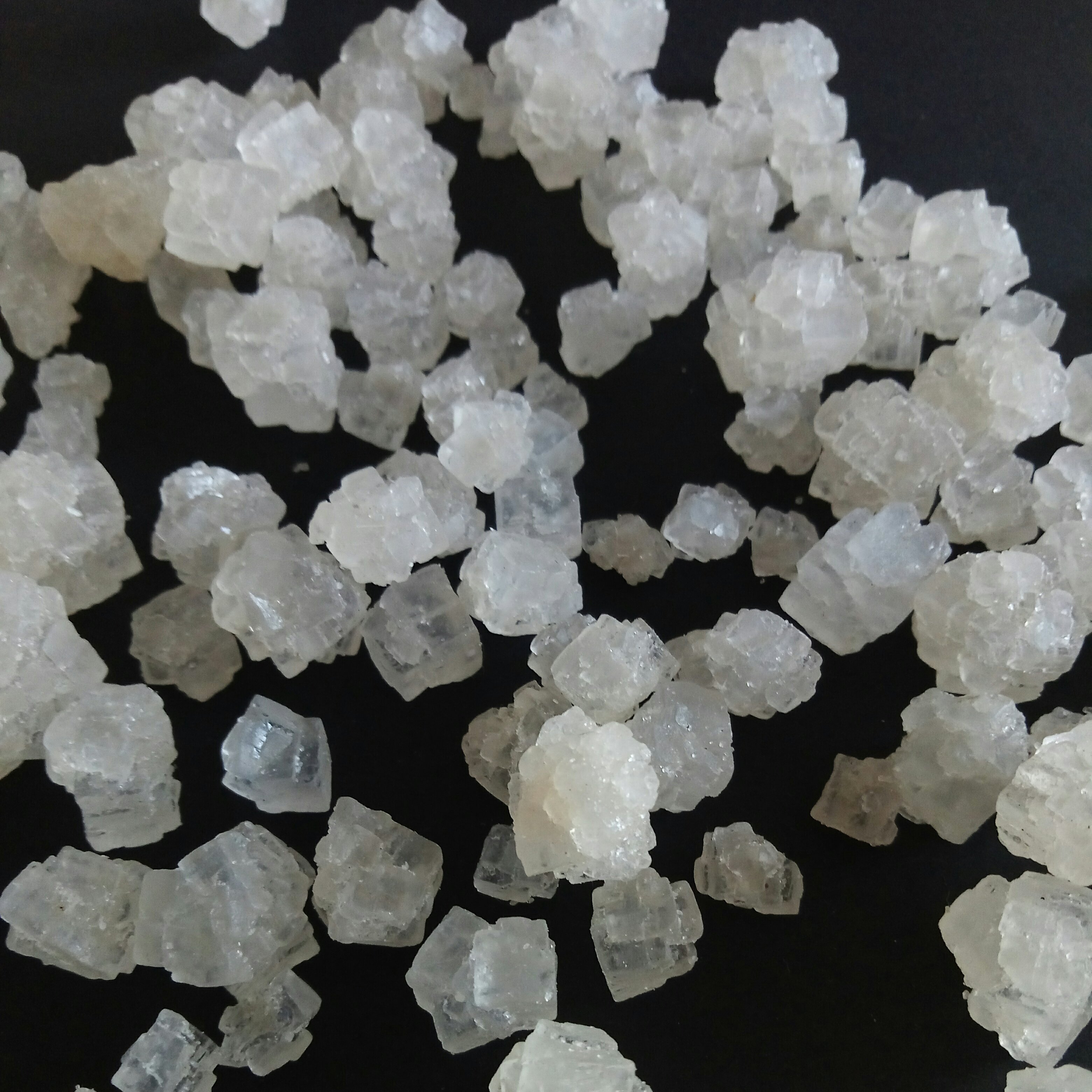 工業(yè)級(jí)工業(yè)鹽 日曬原鹽熱敷用大顆 大顆粒鹽