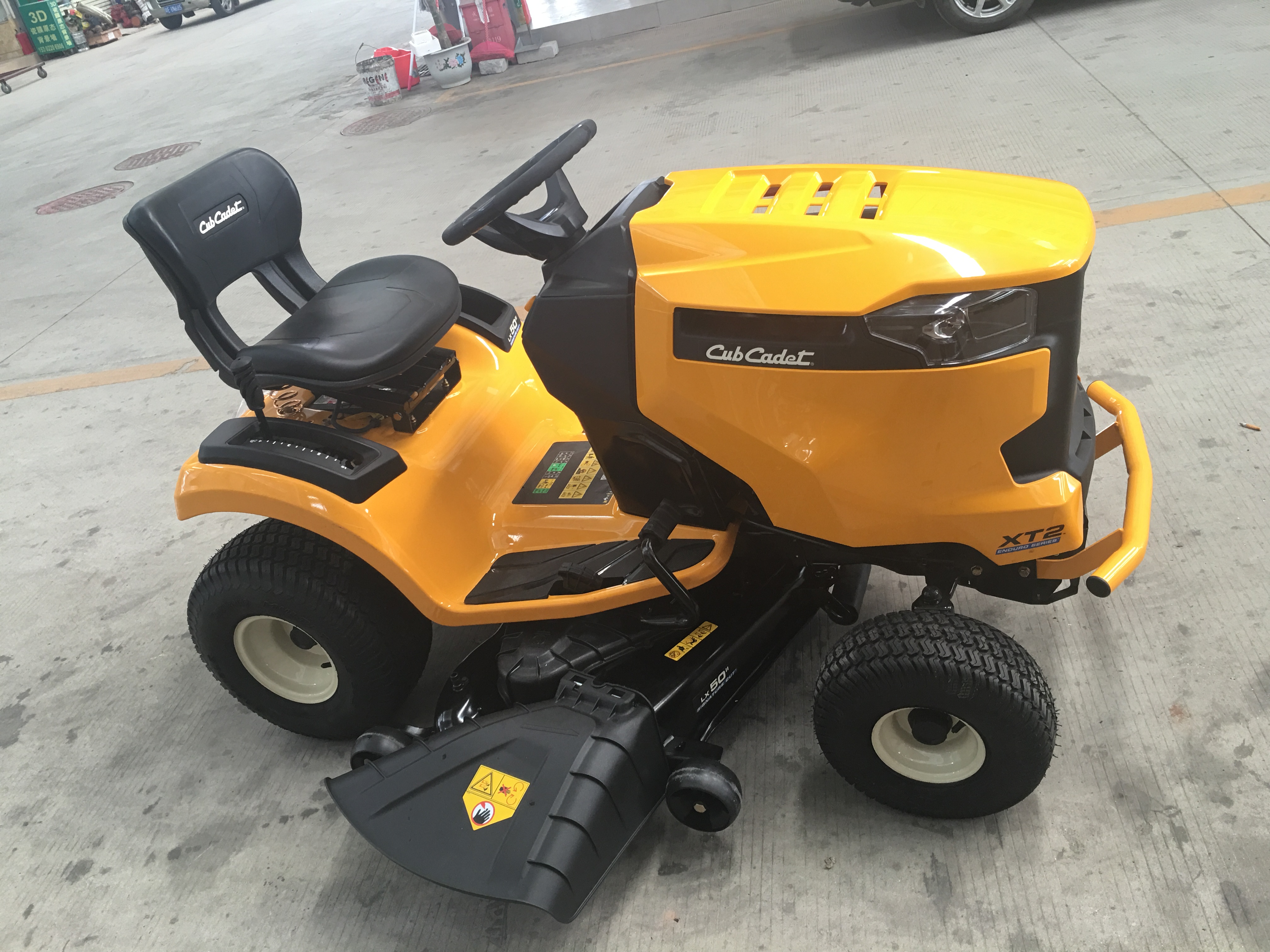 富世華草坪車剪草車MTD 草坪車剪草車報(bào)價(jià) 批發(fā) 草坪車供應(yīng)商 剪草車生產(chǎn)廠家 *草坪車剪草車