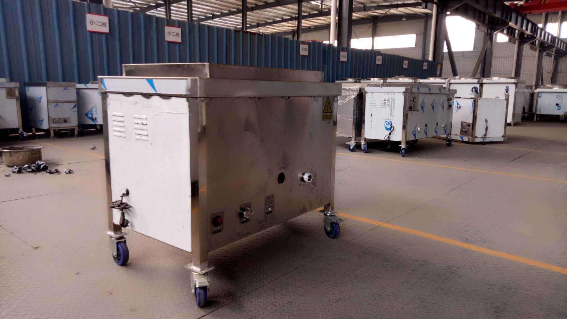 湯廚牌帶滑輪可移動(dòng)立式煮面爐廠家直銷湯爐冒菜爐5年不壞品質(zhì)保證