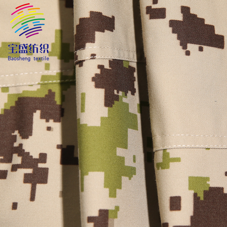 工廠定制CVC迷彩布料3/1 時尚斜紋迷彩服面料