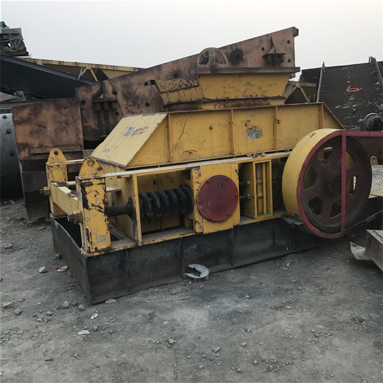 二手610*400型齒輥破碎機 時產(chǎn)30噸對輥破碎設備 另有新機可定制 對輥破碎機