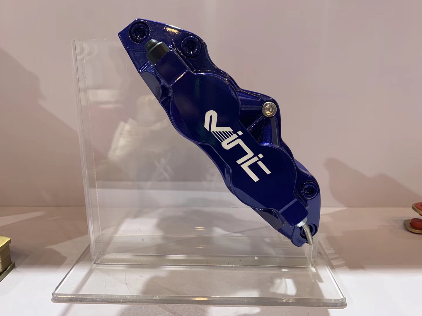 剎車(chē)改裝批發(fā)車(chē)精靈改裝AP鮑魚(yú)Brembo剎車(chē)香港VINIC剎車(chē)代理出售 VINIC剎車(chē)卡鉗