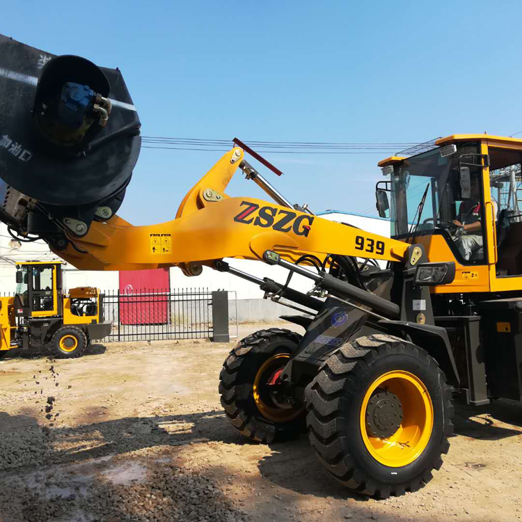 鏟車(chē)改裝攪拌斗型號(hào) 946攪拌斗裝載機(jī)青海送貨價(jià)格裝載機(jī)改裝土圖片L