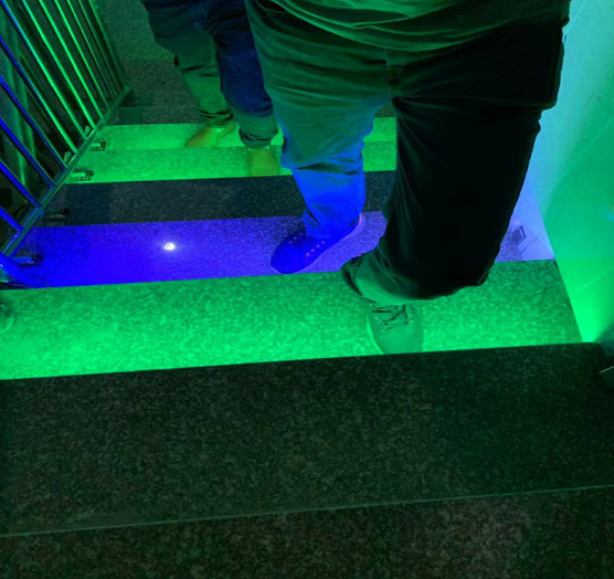 廣東led樓梯發(fā)光燈廠家批發(fā) 廣東led發(fā)光燈