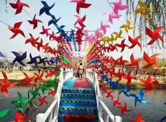 荷蘭風(fēng)車廠家專業(yè)制作安裝 風(fēng)車節(jié)出租出售