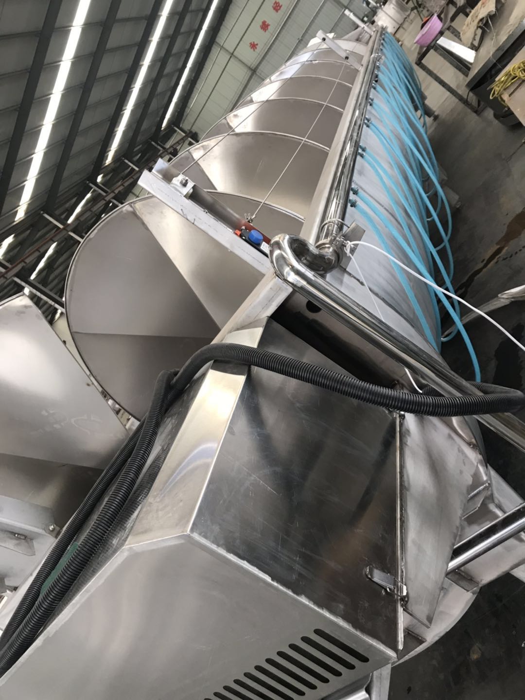 螺旋預(yù)冷機(jī) 不銹鋼螺旋預(yù)冷機(jī) 正豐螺旋預(yù)冷機(jī)