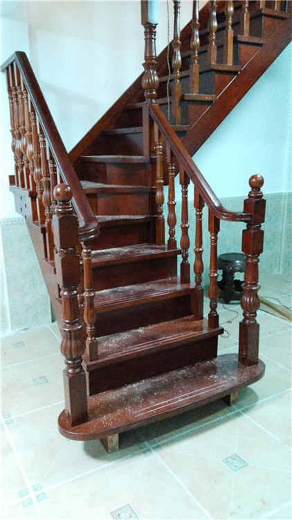 樓梯 實(shí)木樓梯鋼木樓梯扶手護(hù)欄廠家直銷