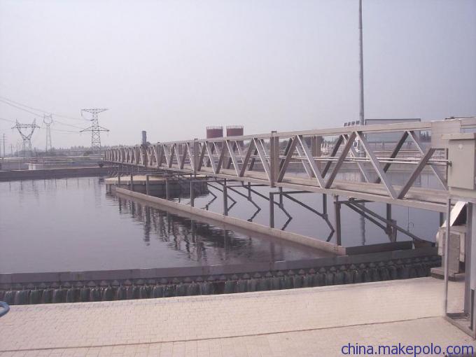 廠家供應(yīng) 中心傳動刮吸泥機(jī)參數(shù)及報價   星寶環(huán)保