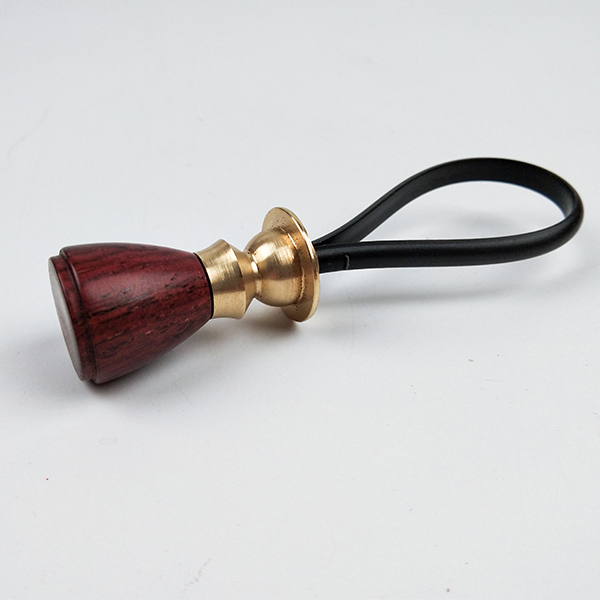 紅木鑰匙扣促銷禮品實(shí)用汽車鑰匙扣掛件贈(zèng)品木工藝品實(shí)用禮品logo