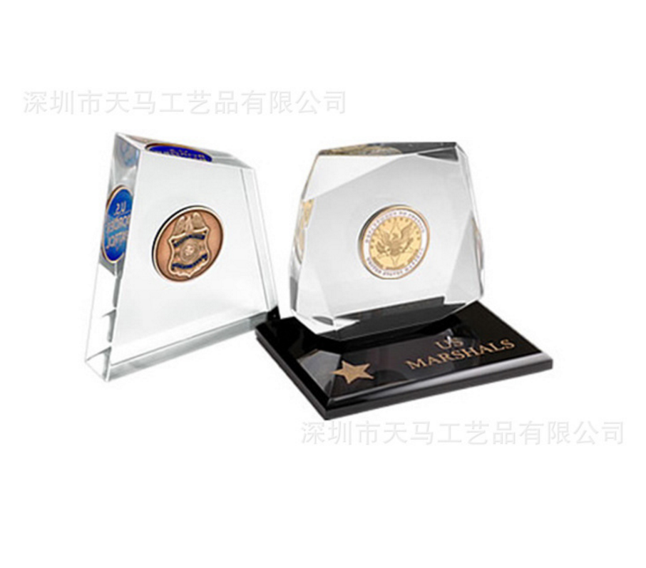 金屬內(nèi)埋水晶膠 樹脂內(nèi)藏工藝品 內(nèi)埋紙鎮(zhèn) 訂做內(nèi)埋工藝品