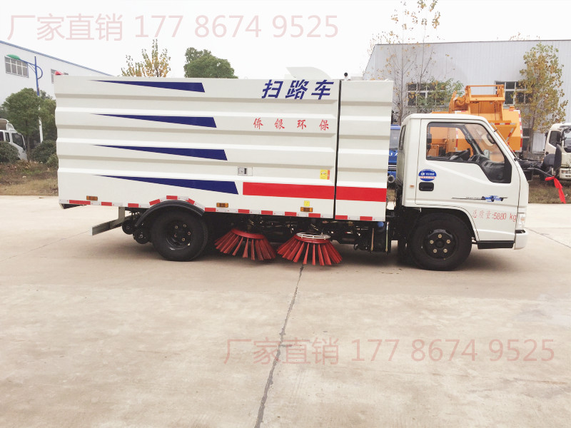 江蘇江鈴中型掃路車廠家直銷，江鈴中型掃路車銷售電話，江鈴中型掃路車生產(chǎn)廠家