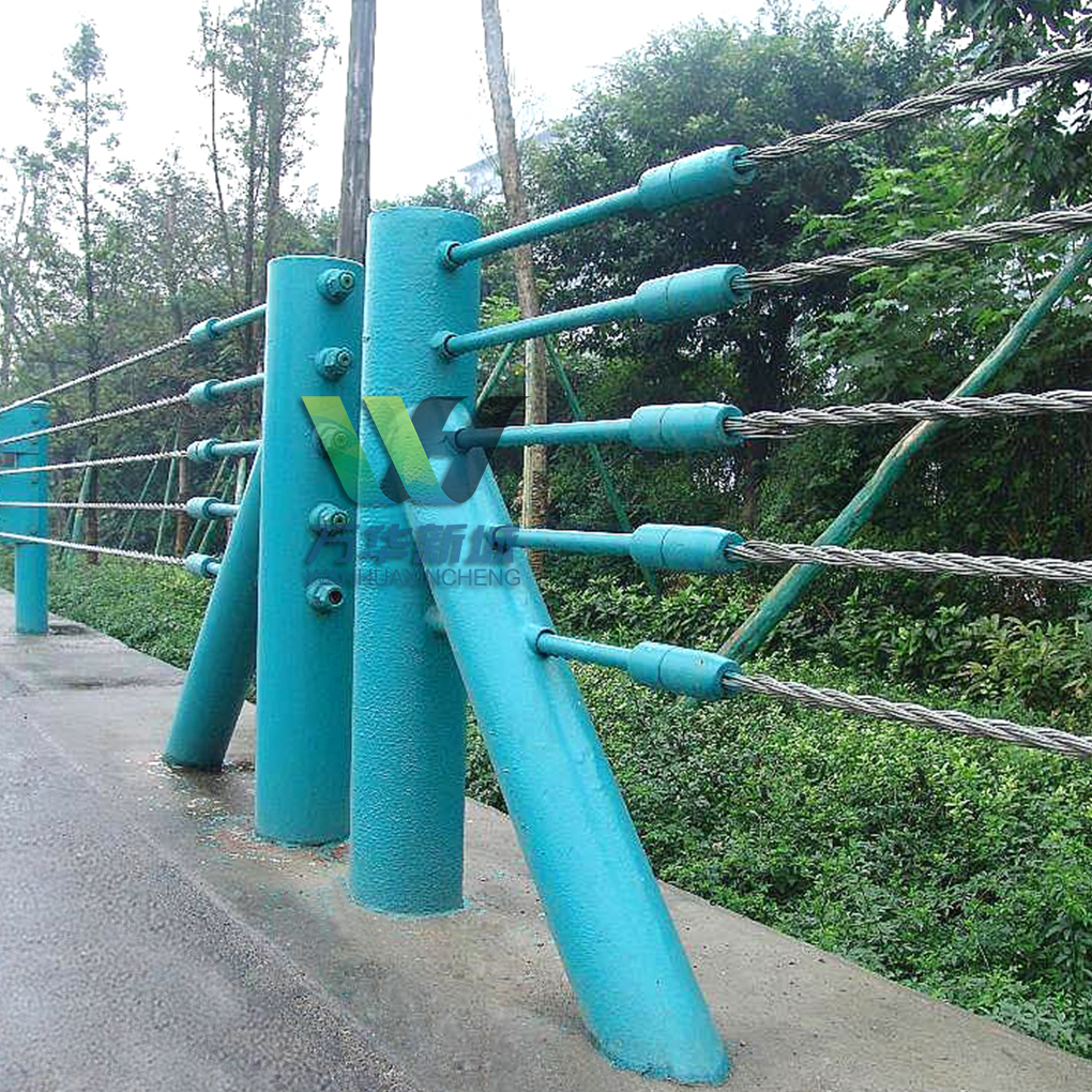 萬華公路鋼索纜索護(hù)欄 市政道路防撞圍欄 提供設(shè)計到施工服務(wù) 纜索護(hù)欄