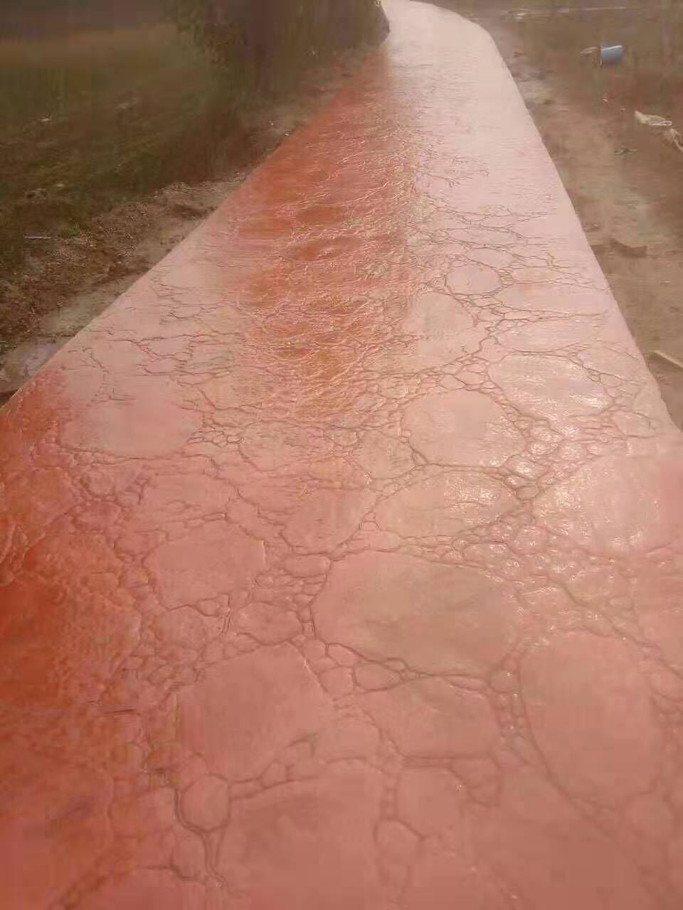 馬鞍山彩色壓花地坪廠家 壓花地坪施工注意事項