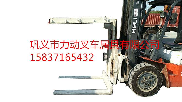 廠家生產(chǎn)銷售 加氣塊抱磚機(jī) 工地*