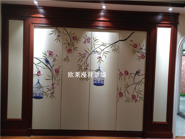 裝修選擇實木護墻板，給我們的生活